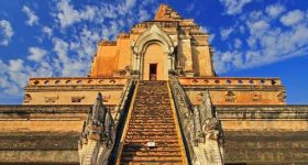 Wat chedi luang Chiang Mai